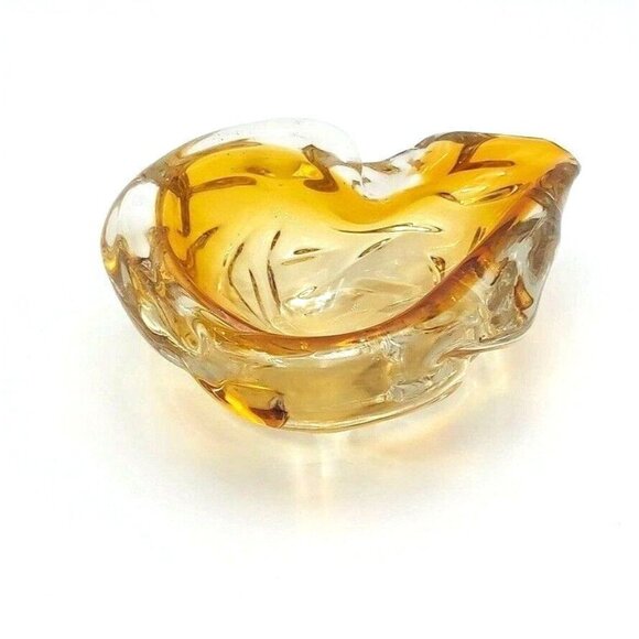 Amber Colored Glass Art Ashtray Table Decor Unsigned Possibly Murano or Chalet - Picture 1 of 8